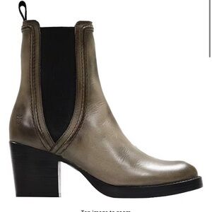 Frye Boots 7.5